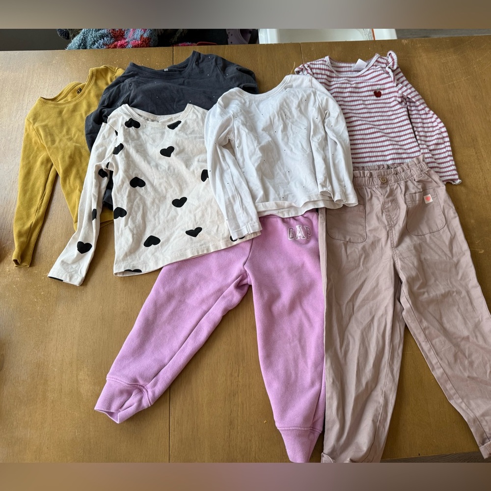 Toddle girl Bundle - long sleeve shirts and pants